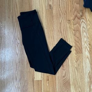LULULEMON CROPPED MESH LEGGINGS